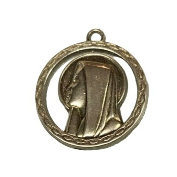 Antique Religious Mother Mary Our Lady Of Lourdes Silver Cut-out Medal Pendant - Picture 2 of 4